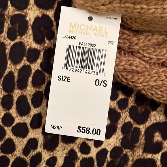 Brand New Michael Kors Cable Knit Winter Beanie Hat w/ Rib Brim Bill Camel
